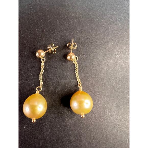 14k yellow gold South Seas Pearl dangle earrings - Picture 10 of 14